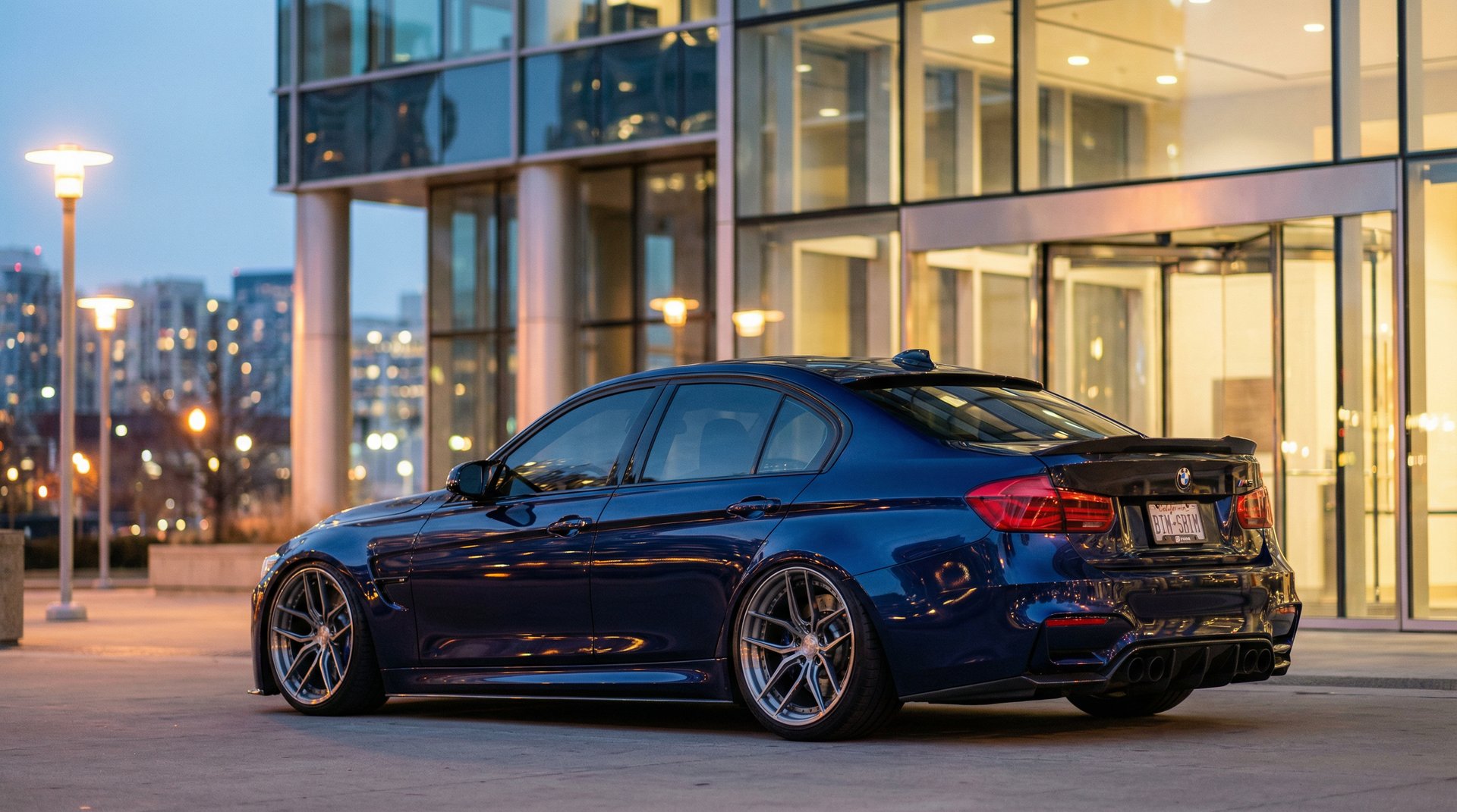 蘑菇视频轿车改装视频